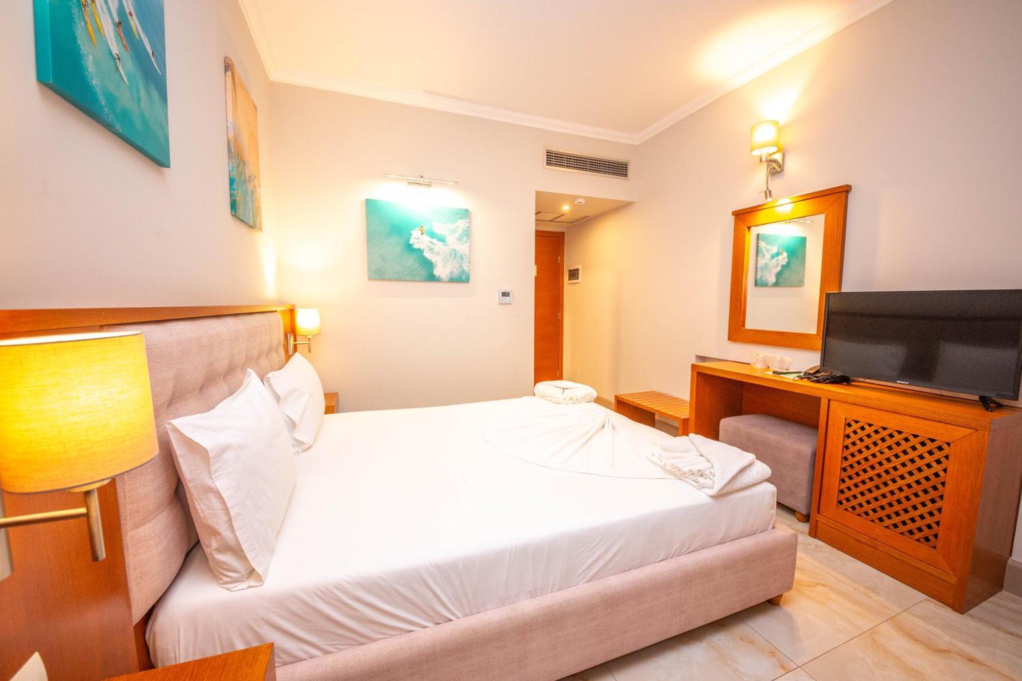 Hotel Sole Mare Ksamil Room photo